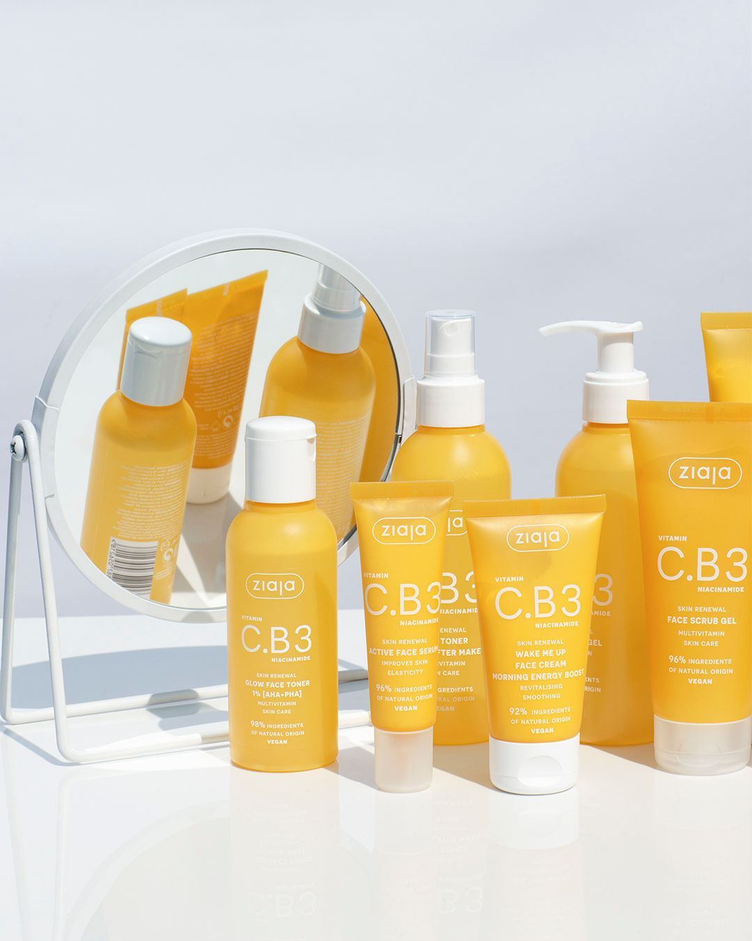 Ziaja VITAMIN C.B3 regenerierendes Gesichtspflege-Set mit GRATIS Glow-Säuretoner
