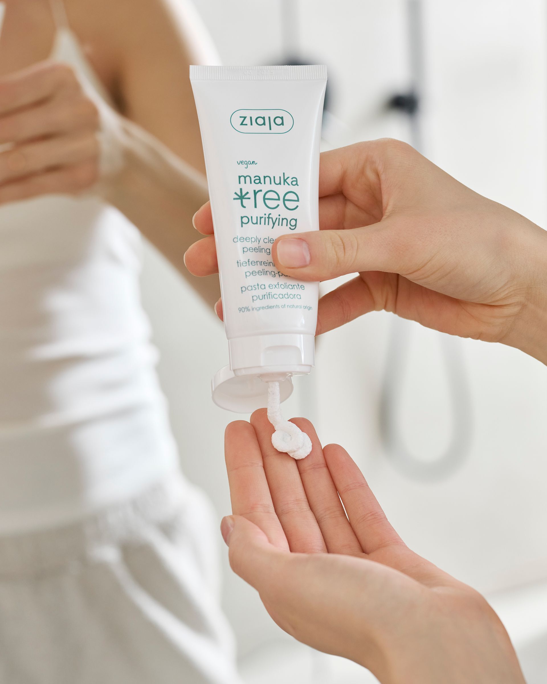 Ziaja MANUKA TREE tiefenreinigende Peelingpaste für unreine Haut 75ml