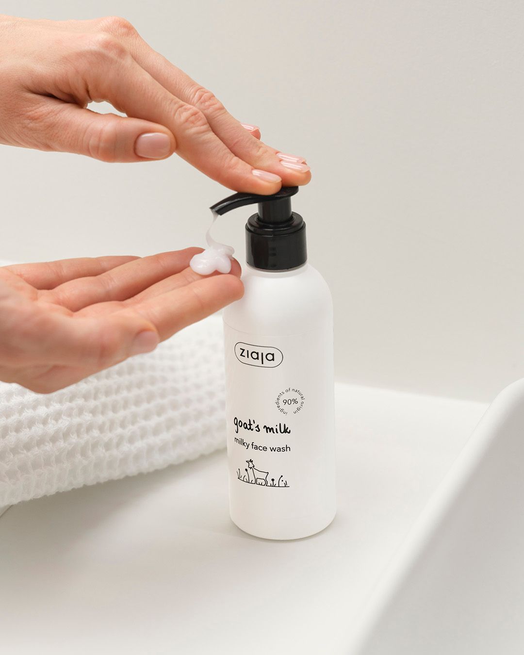 Ziaja Ziegenmilch milchiges Waschgel mit Hyaluronsäure 200 ml