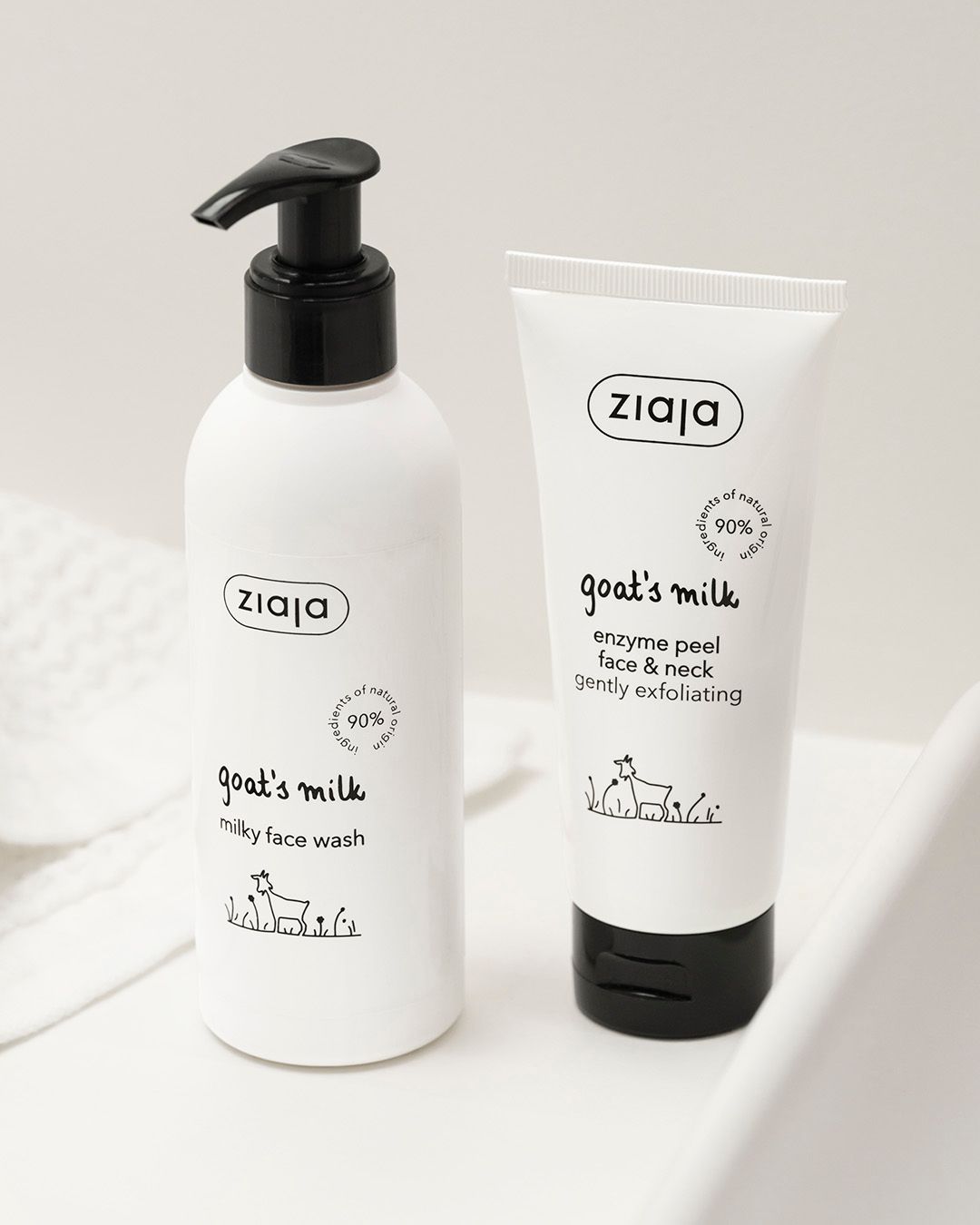 Ziaja ZIEGENMILCH glättendes Silizium Mikro-Peeling 75 ml