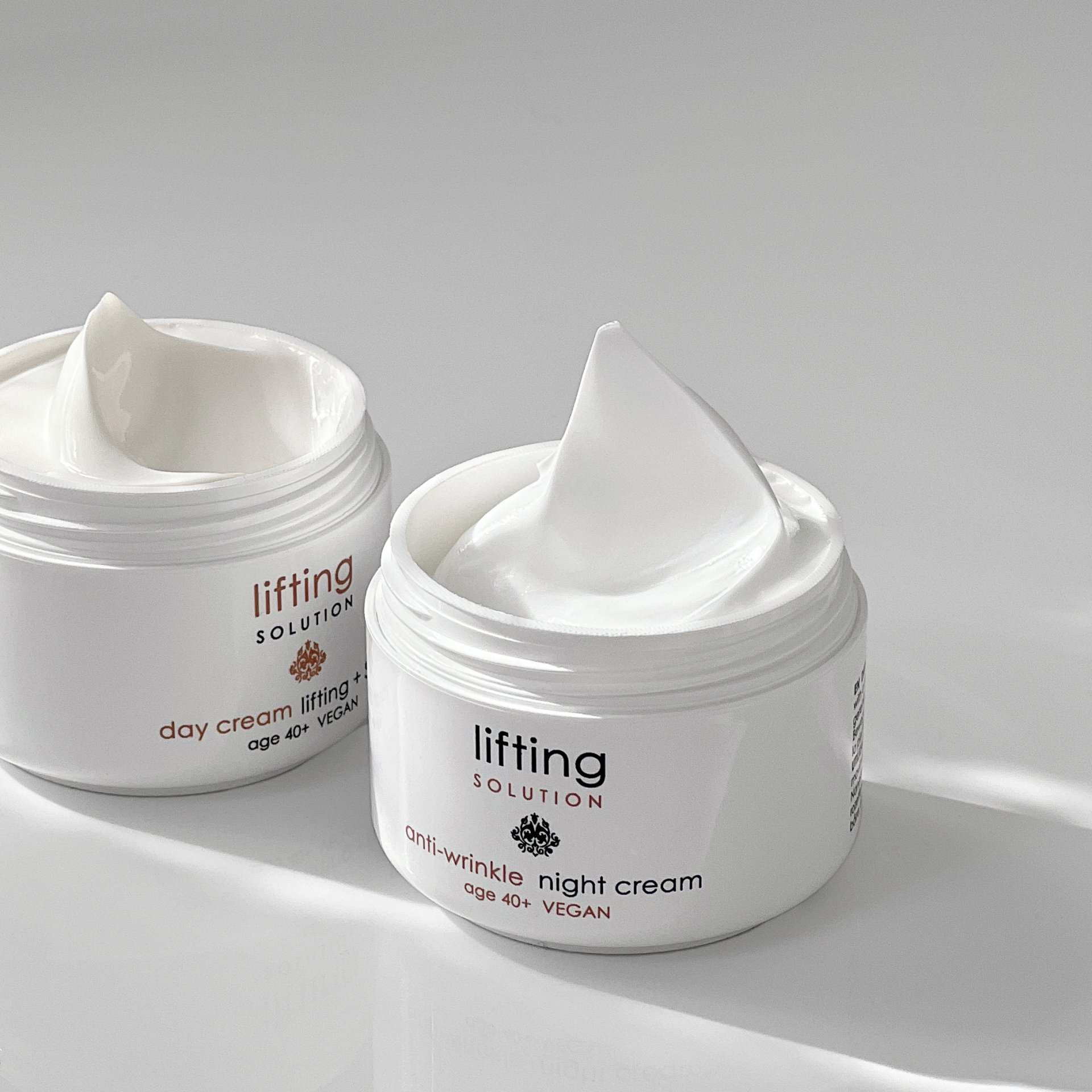 Ziaja LIFTING SOLUTION 40+ faltenreduzierende Nachtcreme 50ml