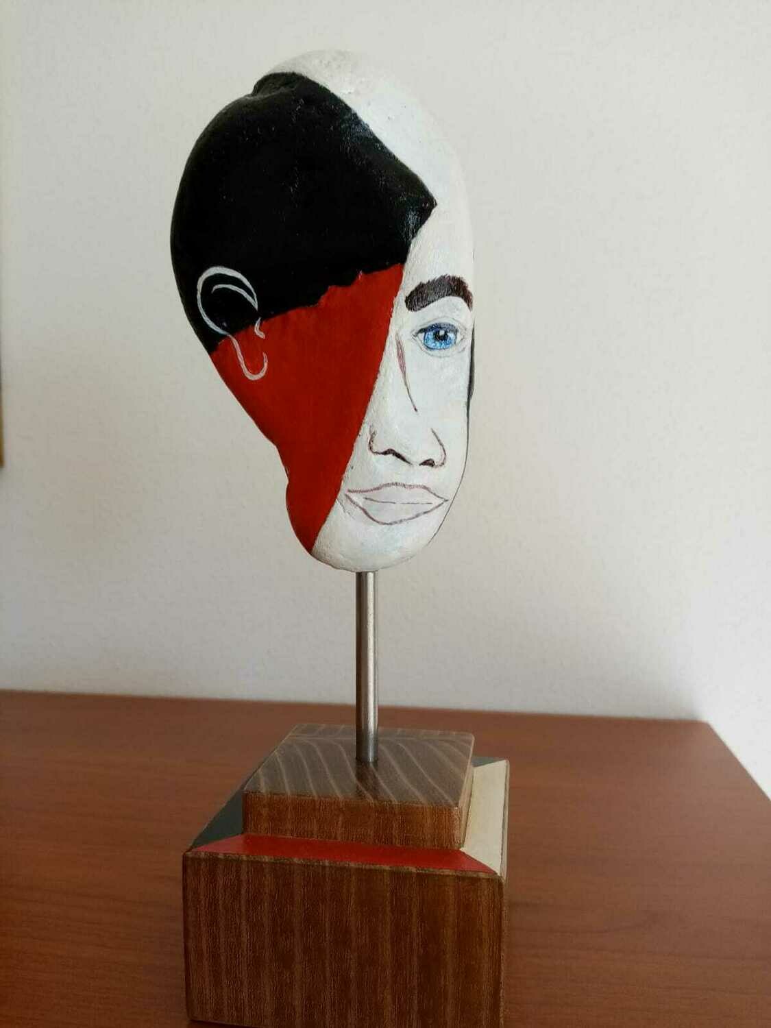 LA MASCHERA  PIEDE