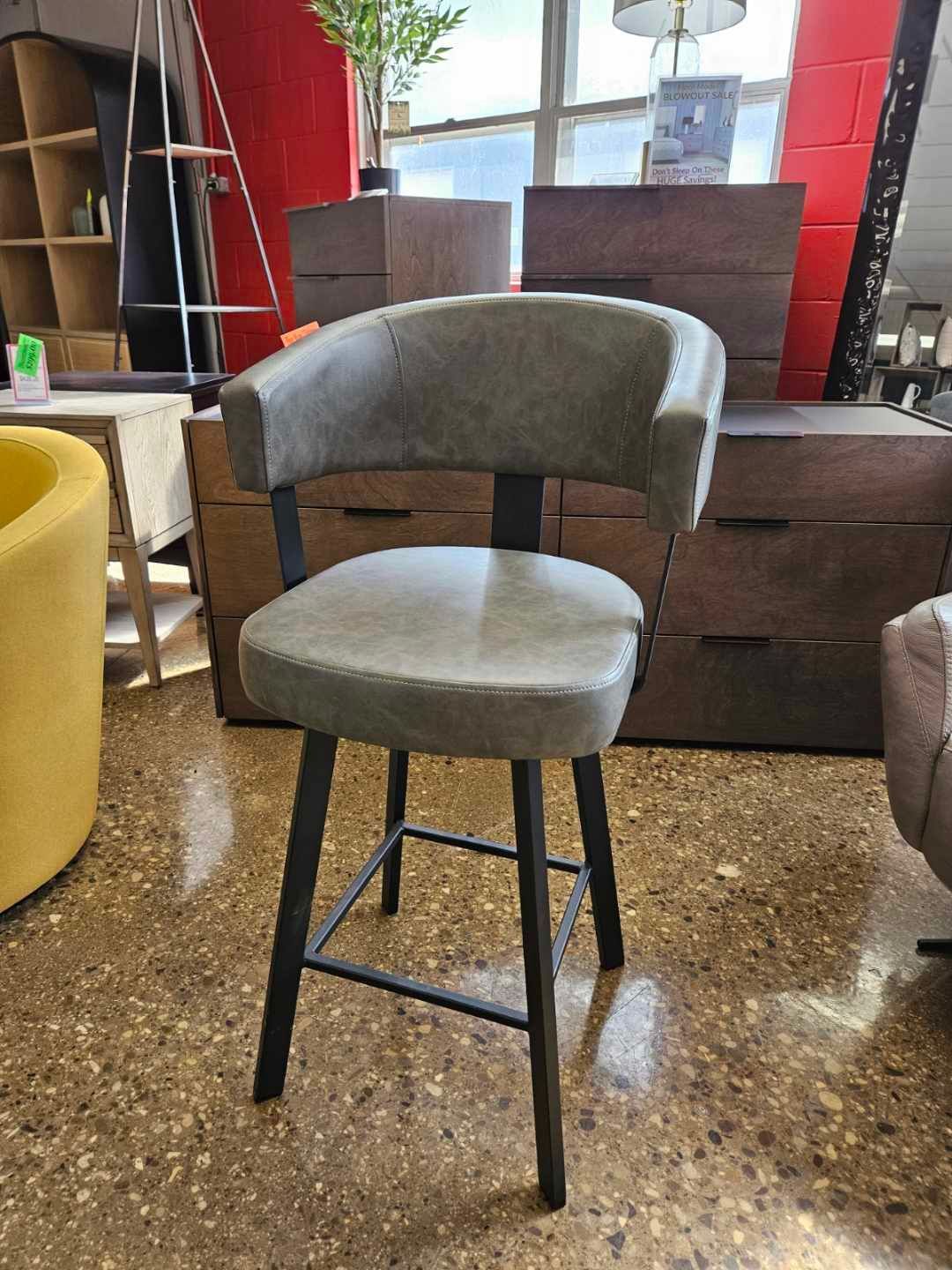 Amisco | Grissom Counter Stool | TWO AVAILABLE
