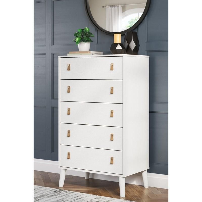 Ashley | Aprilyn 5-Drawer Chest