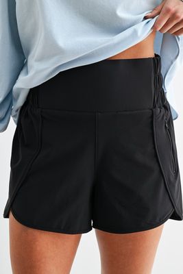 Contour Active Shorts, Black