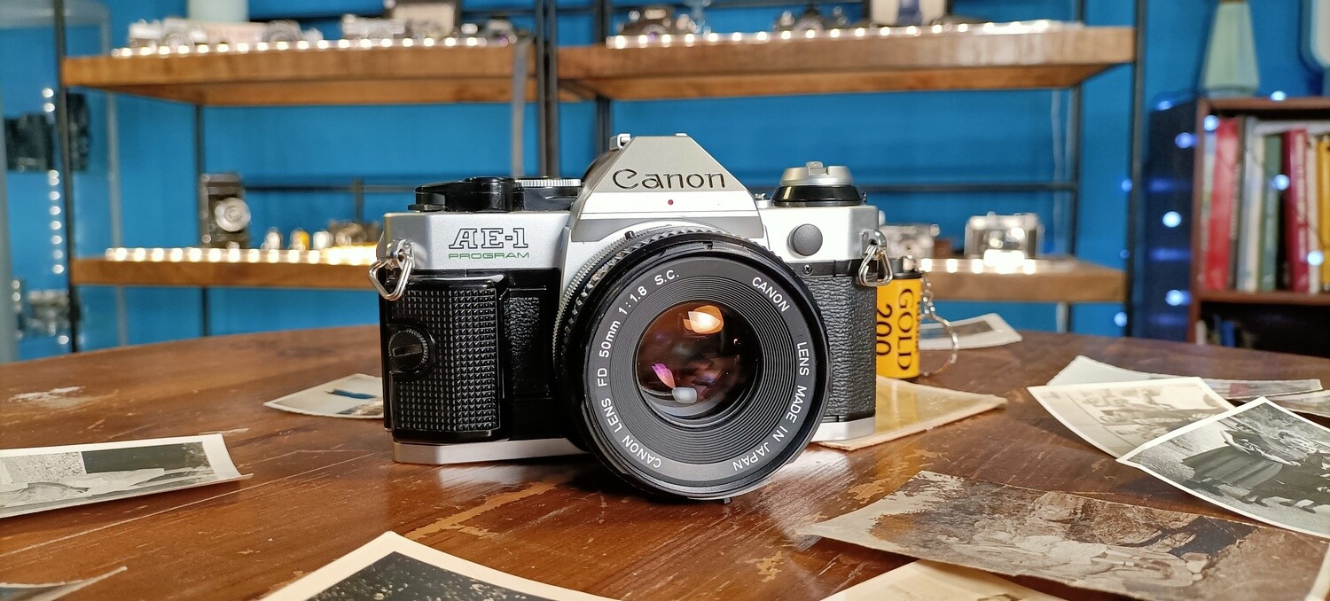 Canon AE-1 Program + FD 50mm f:1.8 s.c.
