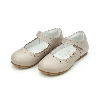 L'Amour Lucille scalloped edge almond leather dress shoes