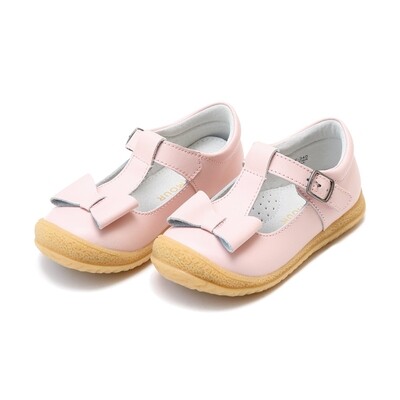 L'Amour Emma pink leather w/ bow dress shoes