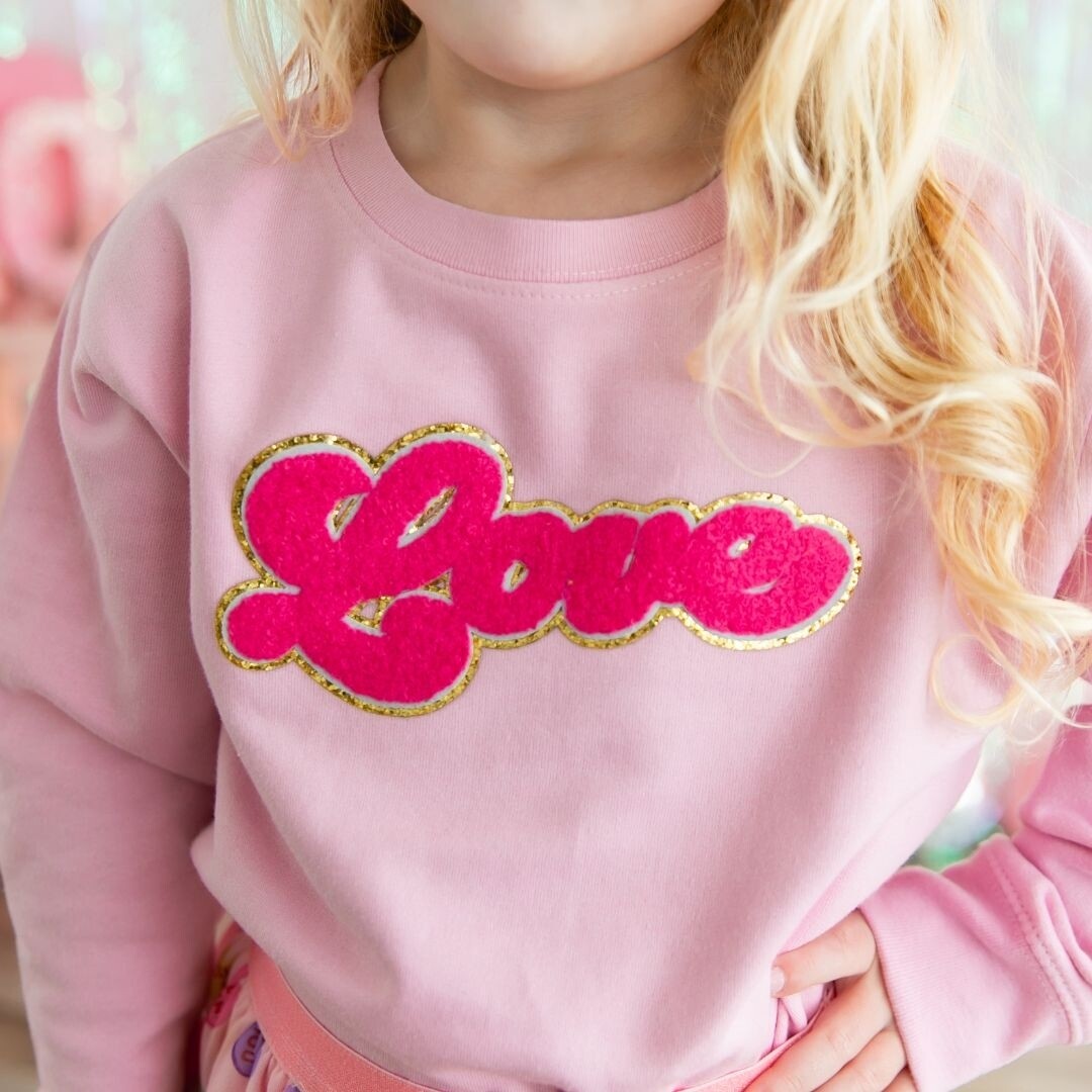 Sweet Wink Pink Love patch Valentine&#39;s Day Sweatshirt