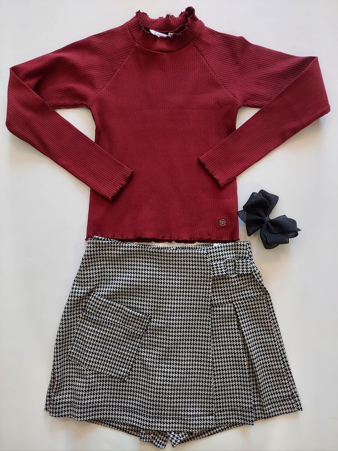 Fall Mayoral black/cream herringbone skort