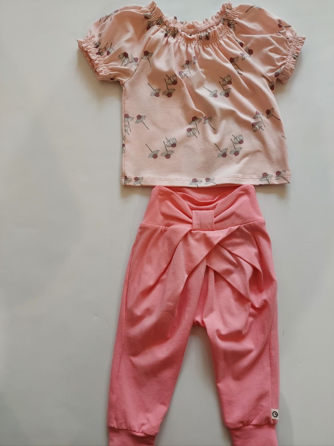 Danish Musli organic cotton floral Chamomile puff sleeve and bow pants