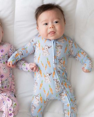 Lev Baby  Bamboo Pete bunny footie- 2 way zipper