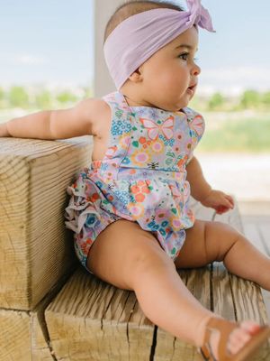 Ollie Jay Isla bubble in butterfly dream