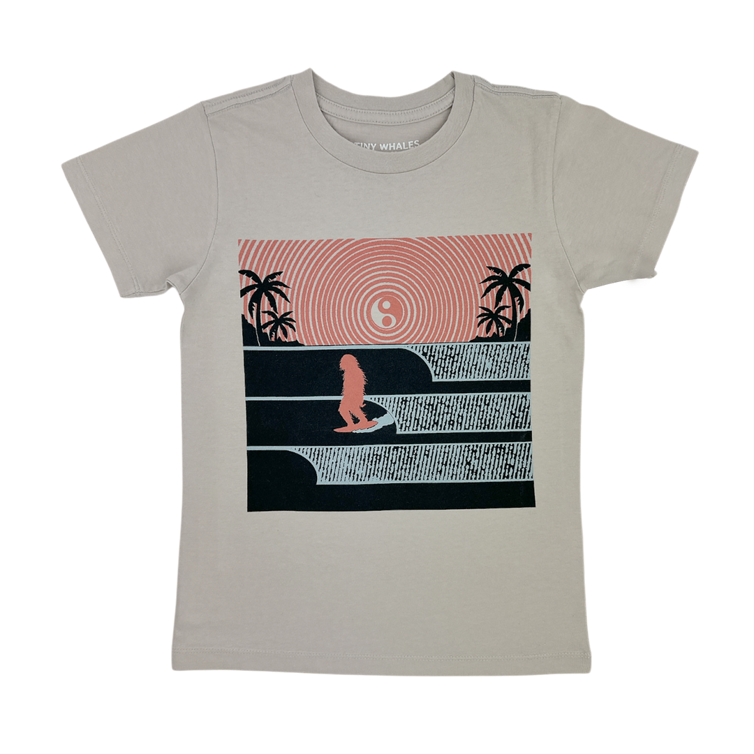Tiny Whales &quot;Just Vibin&quot; short sleeve retro T Shirt