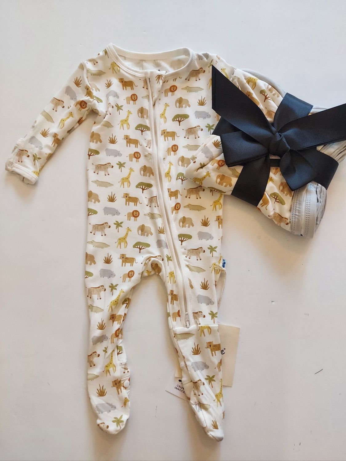 Kickee Pants -bamboo 2 way zipper footie- Natural Mini Safari