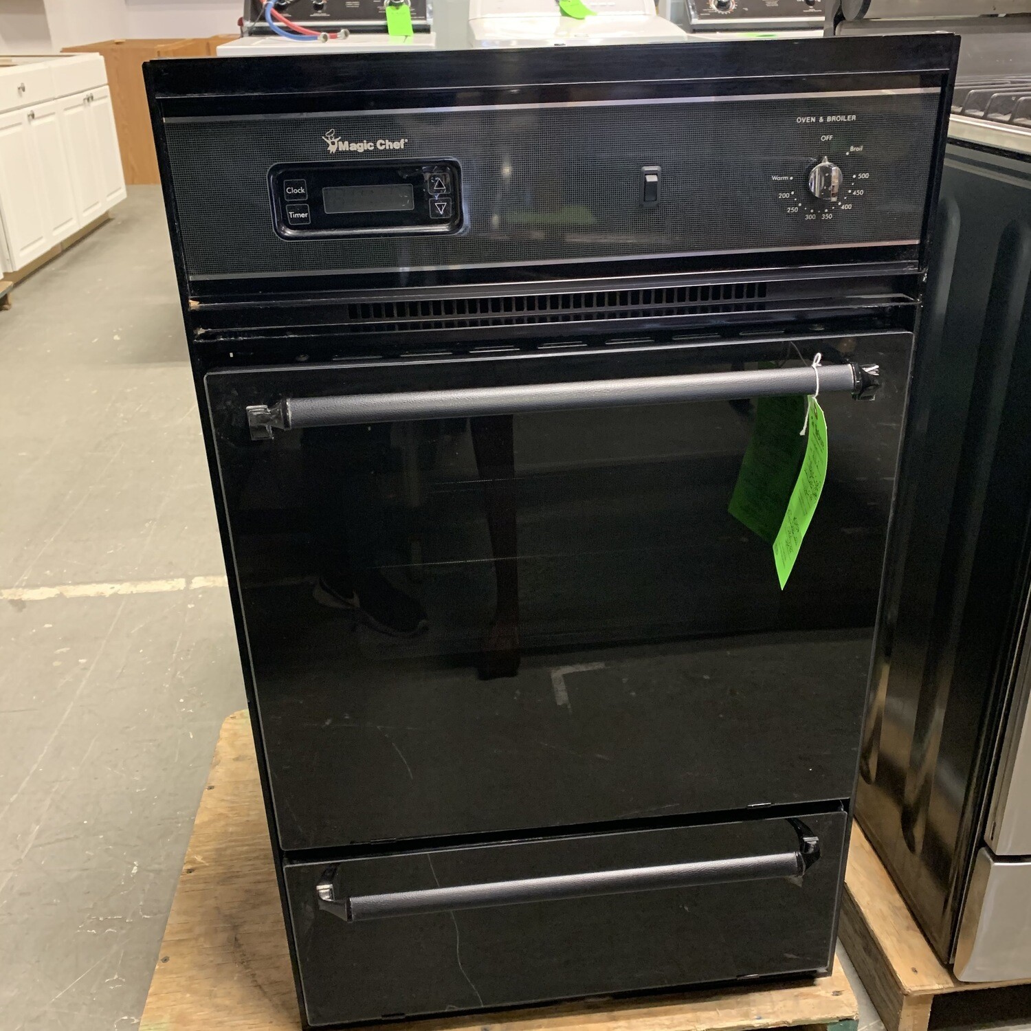 Magic Chef Wall Oven ( Gas)