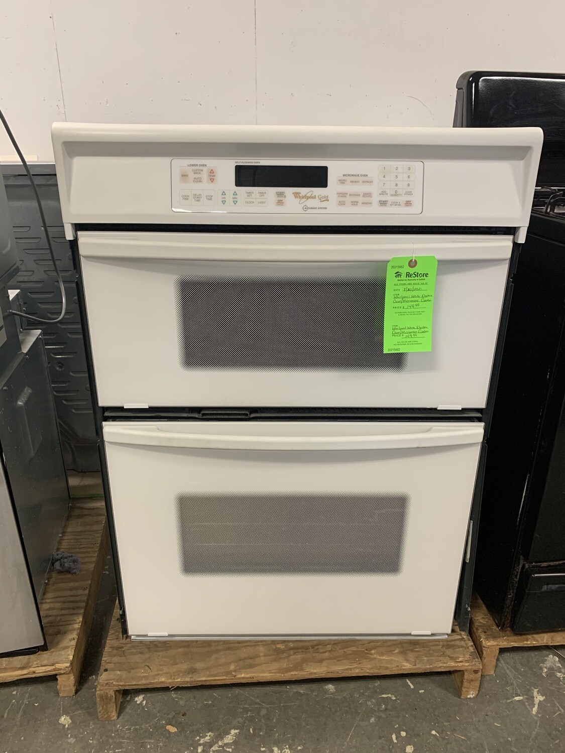 Whirlpool White Electric Oven/Microwave Combo