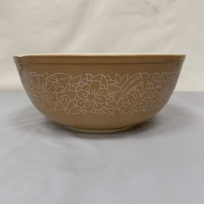 Vintage Pyrex Woodland Mixing Bowl - 4 Qt.