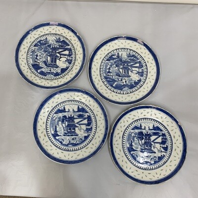 Set of 4 Matching Antique Chinese Porcelain Plates