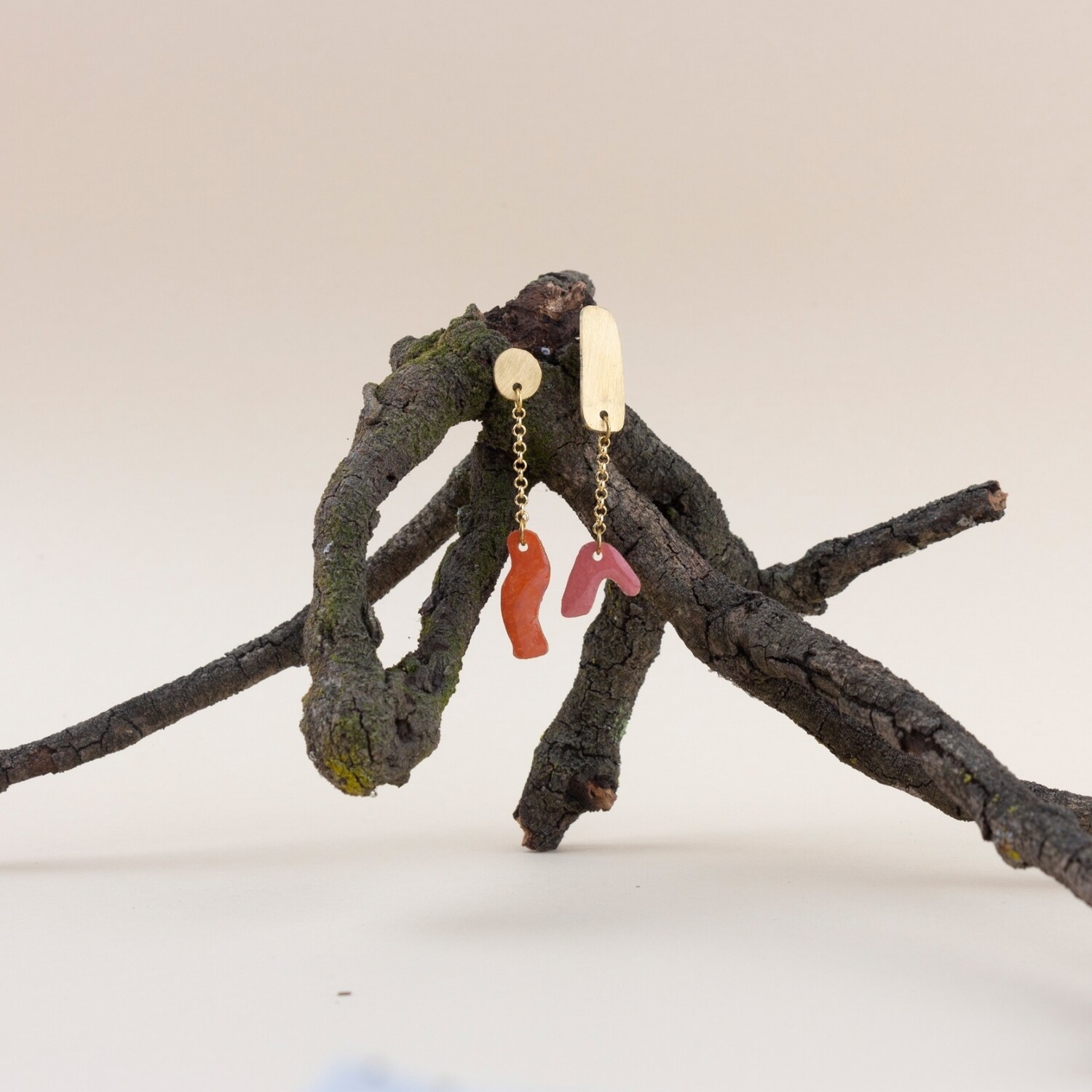 Aretes &quot;ASIMÉTRICO&quot;