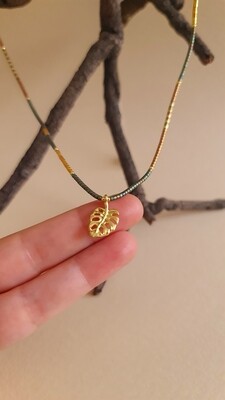 Collar &quot;XAREMI&quot; 