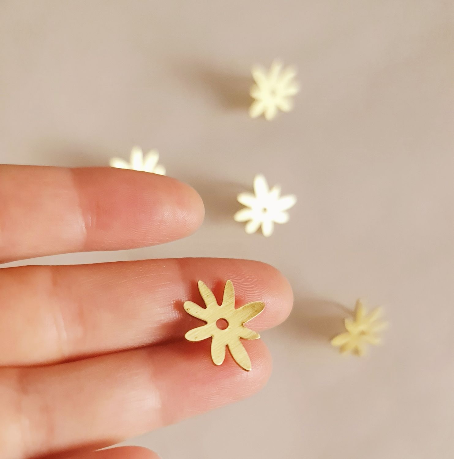 Aretes &quot;FLORES SILVESTRES &quot; Mini