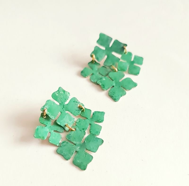 Aretes "FLOR DE LIS"