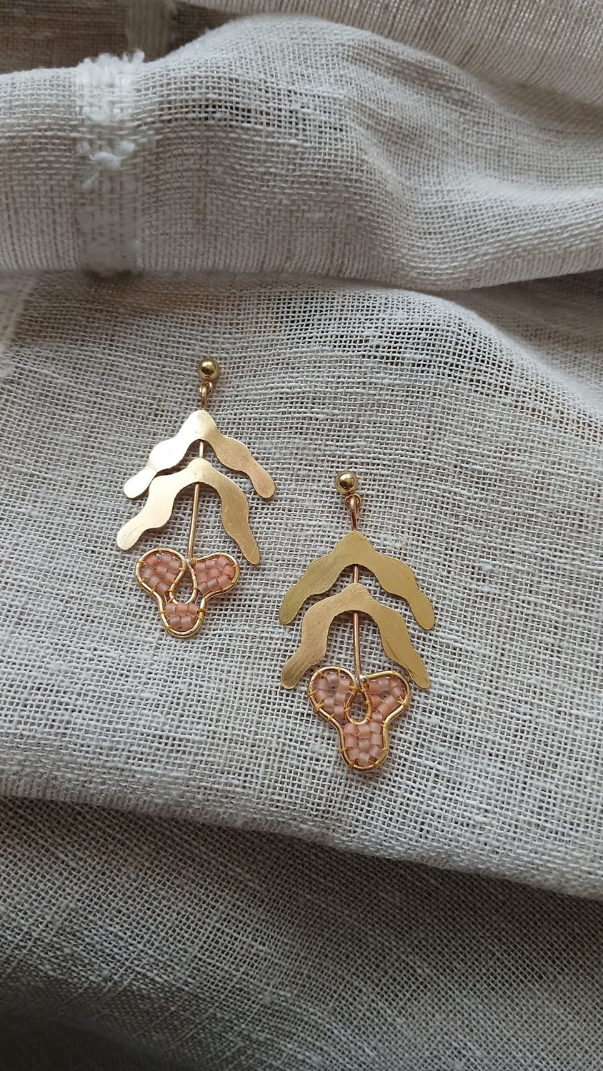 Aretes "ORQUIDEA STELIS"