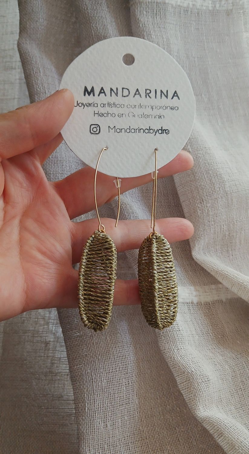 Aretes "KEM" ovalados