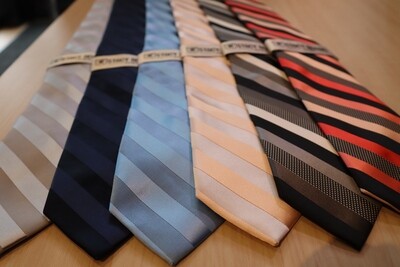 Stacy Adams stripe Tie w/ square
