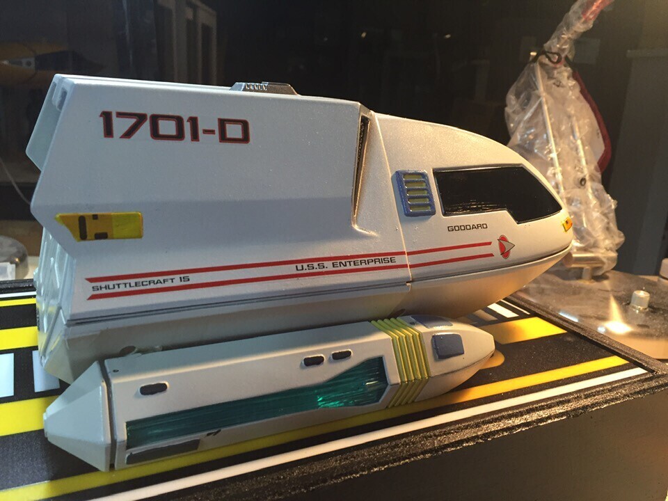 Playmates Type 6 Shuttle