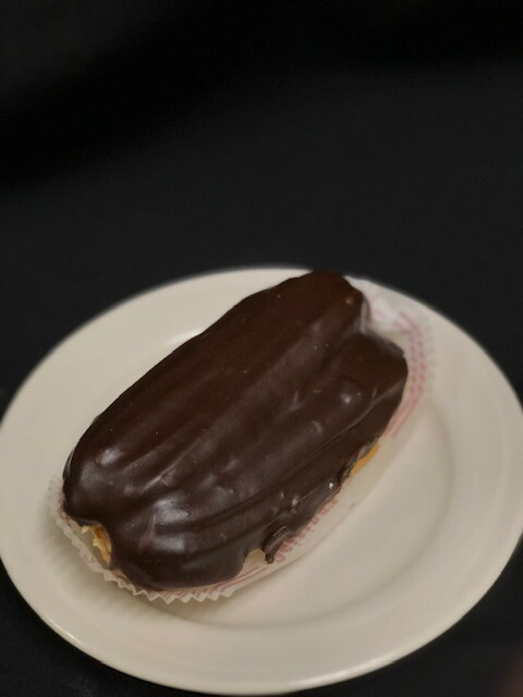Custard Eclair