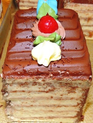 7 layer cake