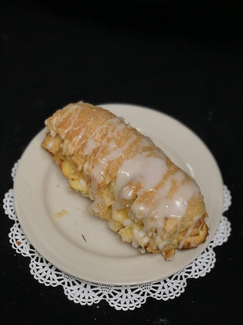 Cheese Bearclaw