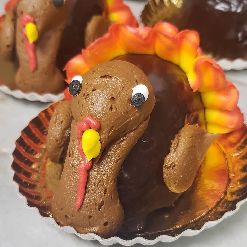 Turkey Cupcake (Live)