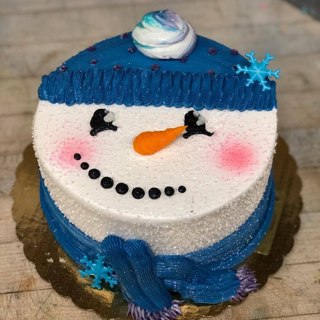 Snowman Cake 7&quot; (serves 9-10)