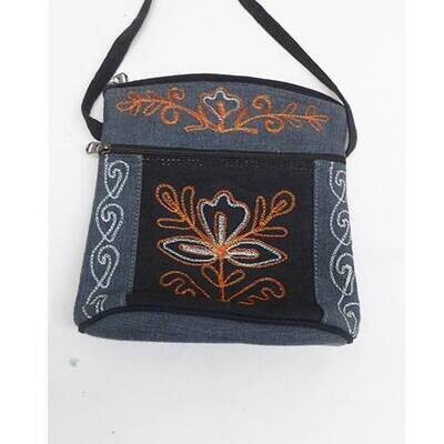 Flair Deep Shoulder Bag