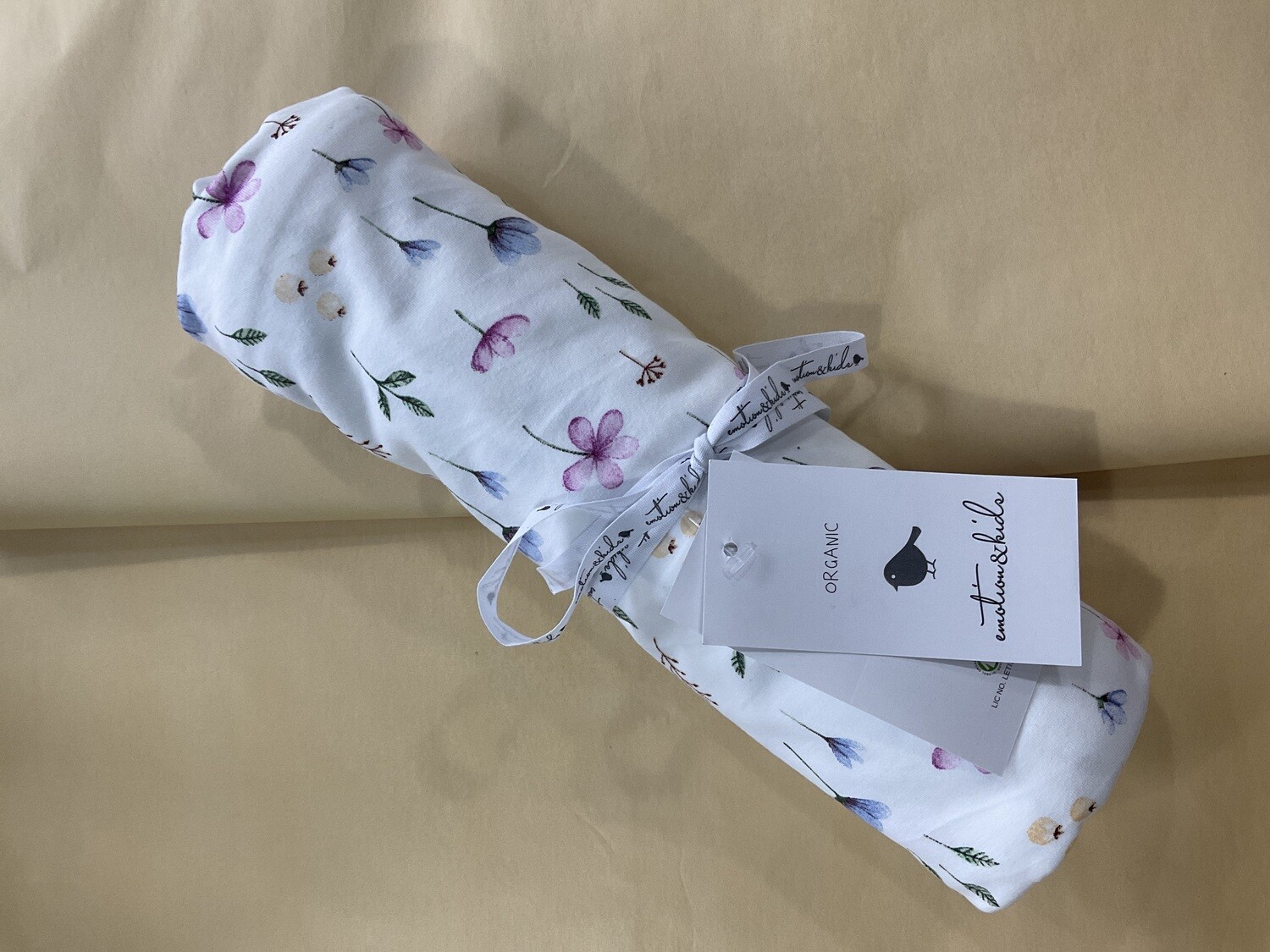 EMOTION & KIDS -Wrap for swaddling & more (120cm x 120cm) - "Fleur"
