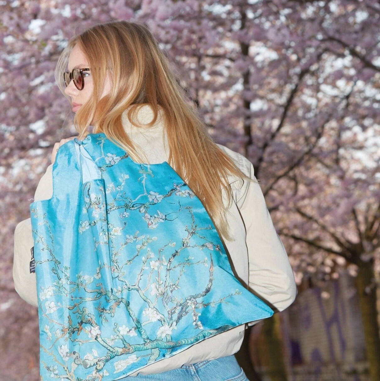 LOQI - Museum Collection Recycled Bag - Van Gogh - Almond Blossom