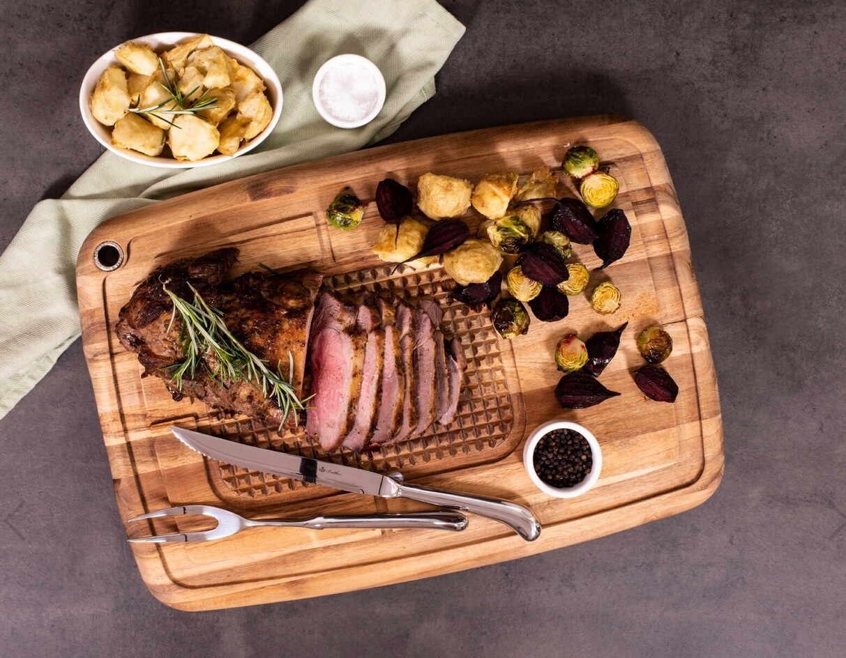 PEER SORENSEN - Long Grain Reversibe Carving Board  - 56cm(L) x 39cm(W)  x3.8cm(D)  - Acacia Wood