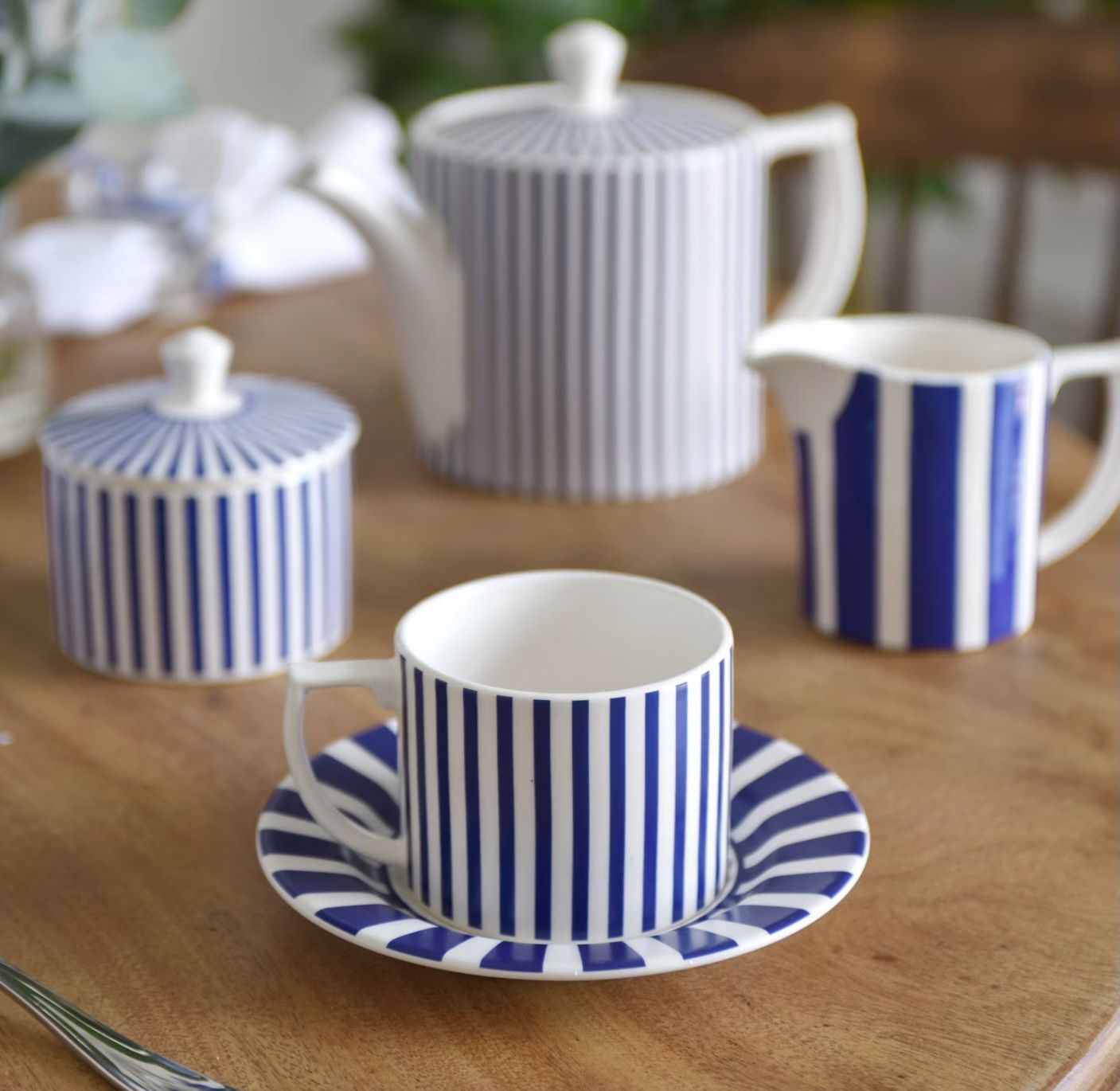 SPODE - Teacup and Saucer - Italian Steccato