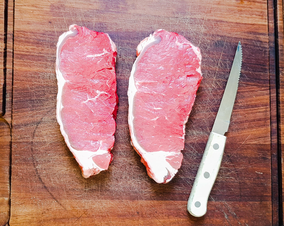 Beef Sirloin Steaks 6oz x 2 Beef Sirloin Steaks 6oz x 2