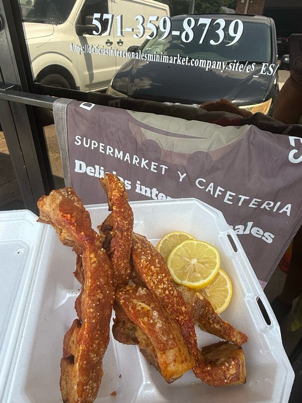 1 libra chicharrón 
