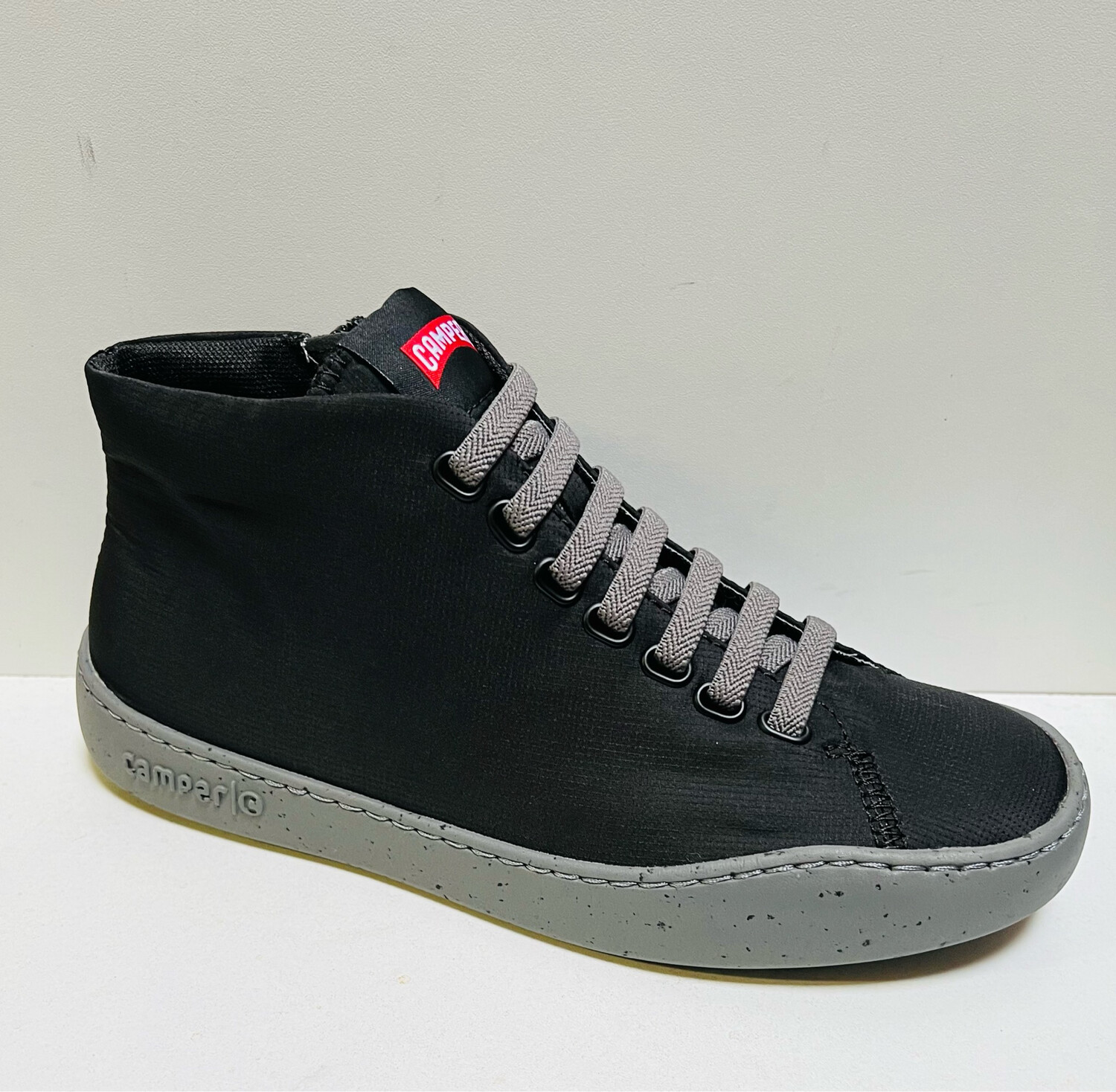 Camper
