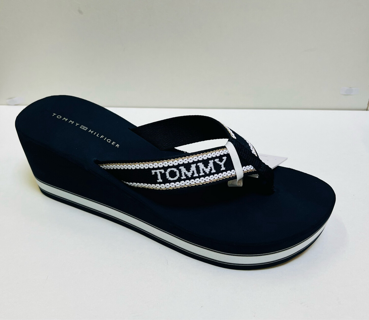 Tommy Hilfiger