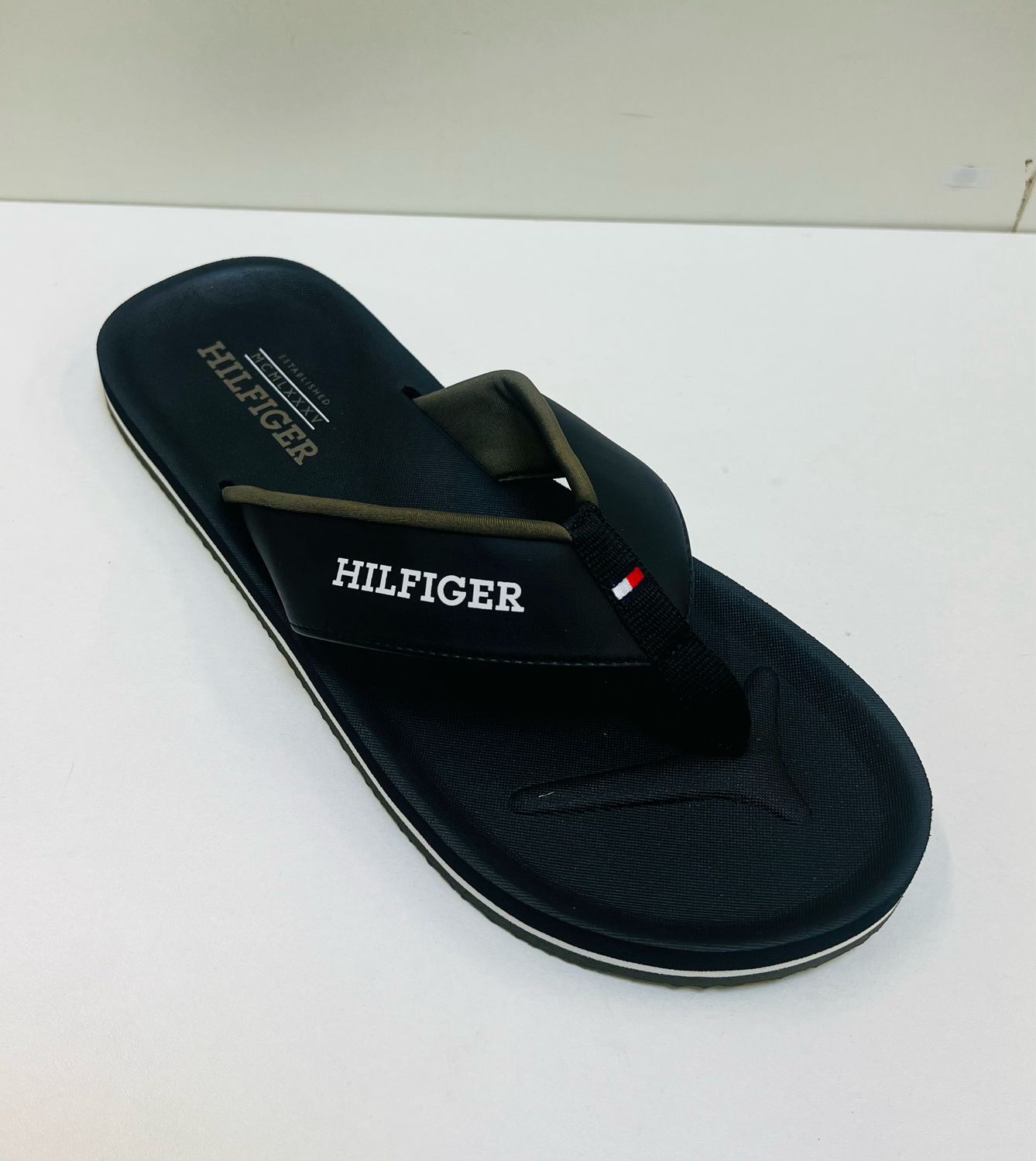 Tommy Hilfiger