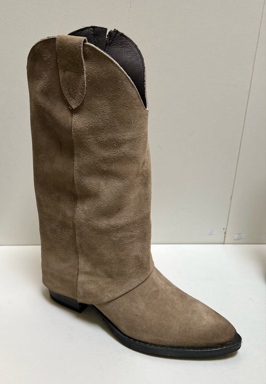 Debutto Donna Debutto Donna