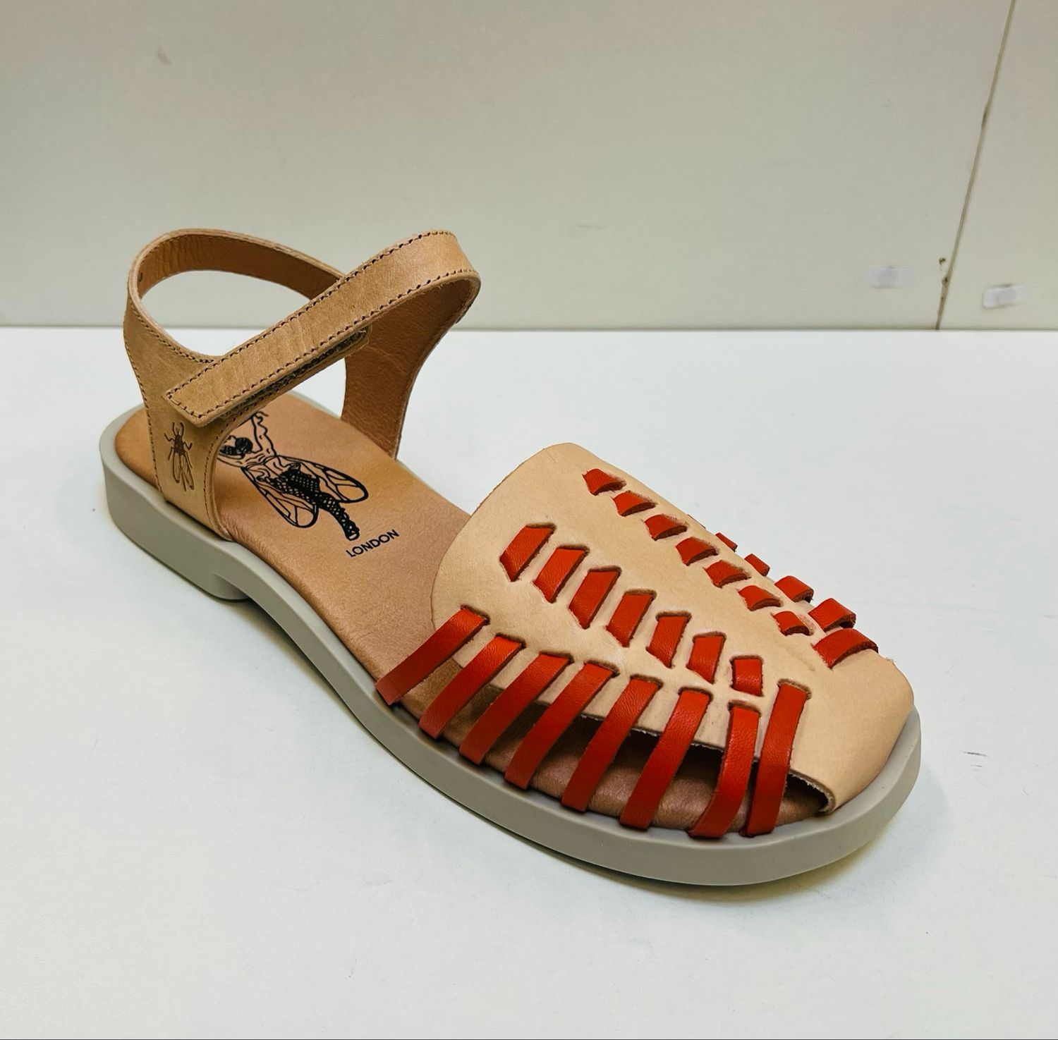 Fly London Fly London