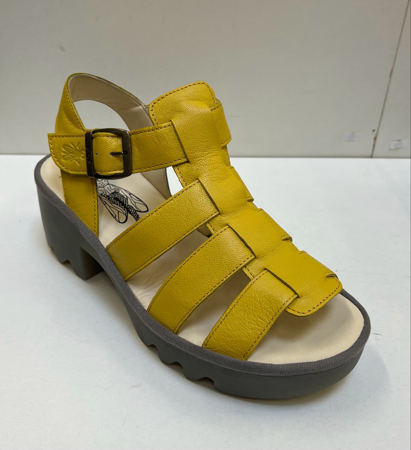 Fly London Fly London