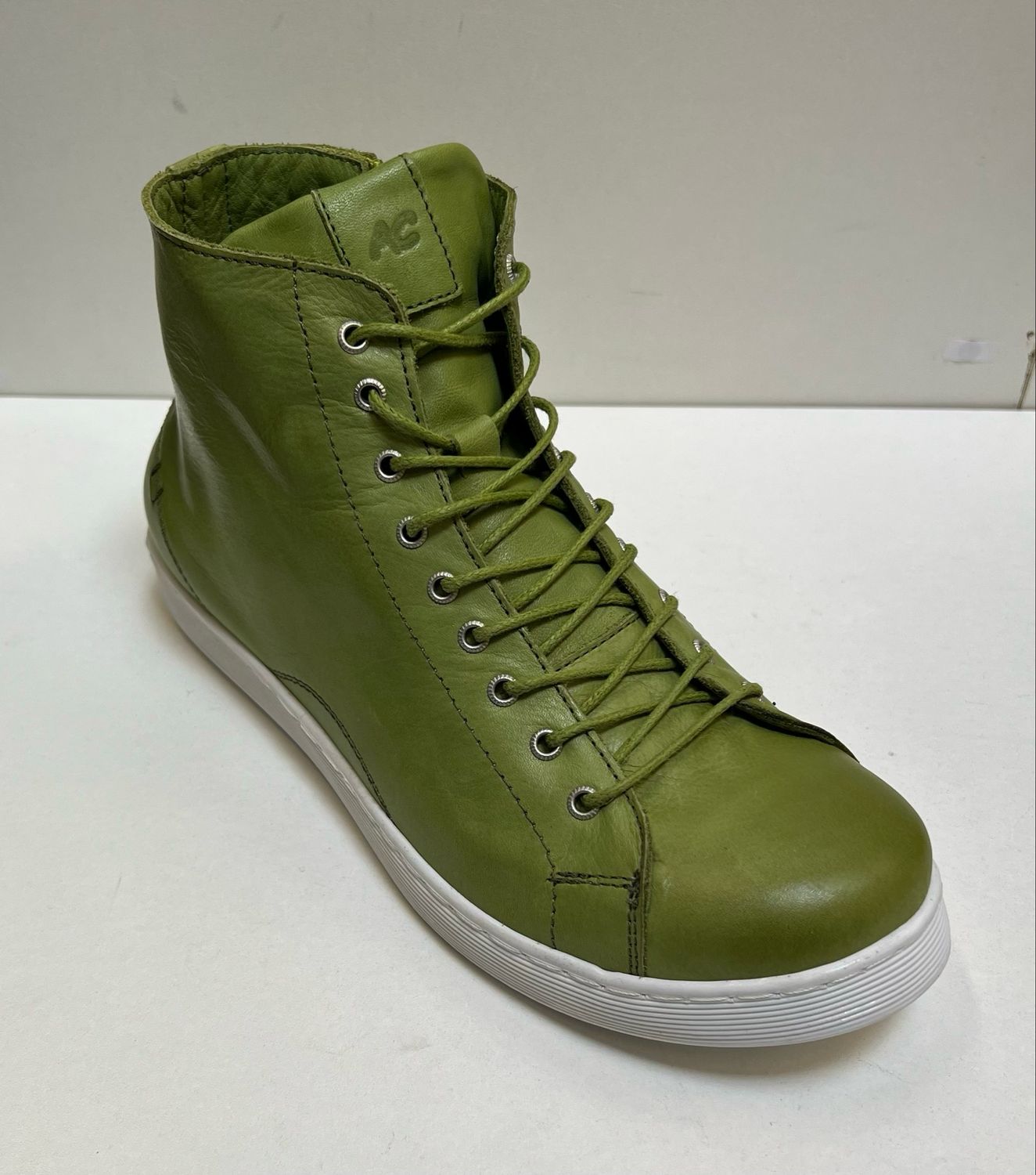 Andrea Conti Andrea Conti